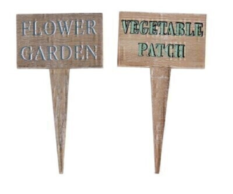 Choice of 2 wooden stake garden sign.  Choose from Flower Garden or Vegetable Patch. Made by the London based designer Gisela Graham who designs really beautiful gifts for your home and garden. Choice of 2 available (please specify when ordering which one you would like) If two are ordered we will send you one of each design.